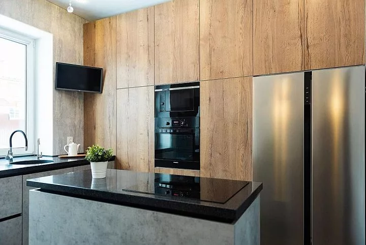 Кухня 310, с островом, коричневая